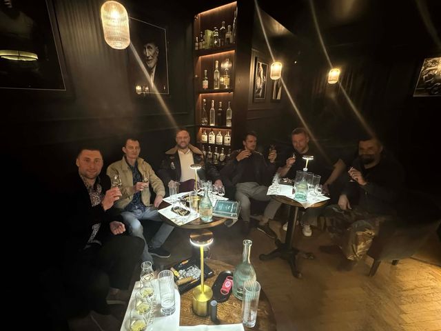 Uczestnicy degustacji whisky The Balvenie w The Trust